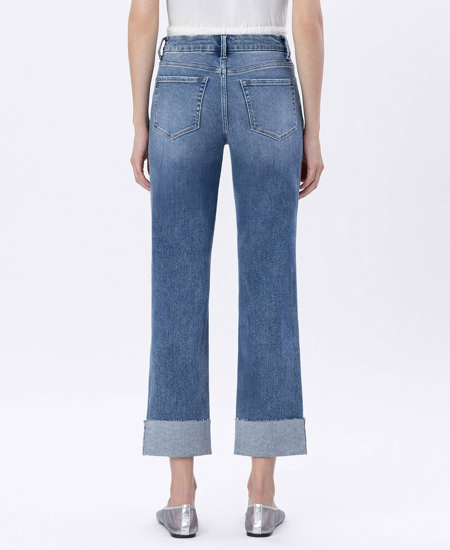 HIGH RISE SEAMLESS WAISTBAND CUFFED STRAIGHT JEANS