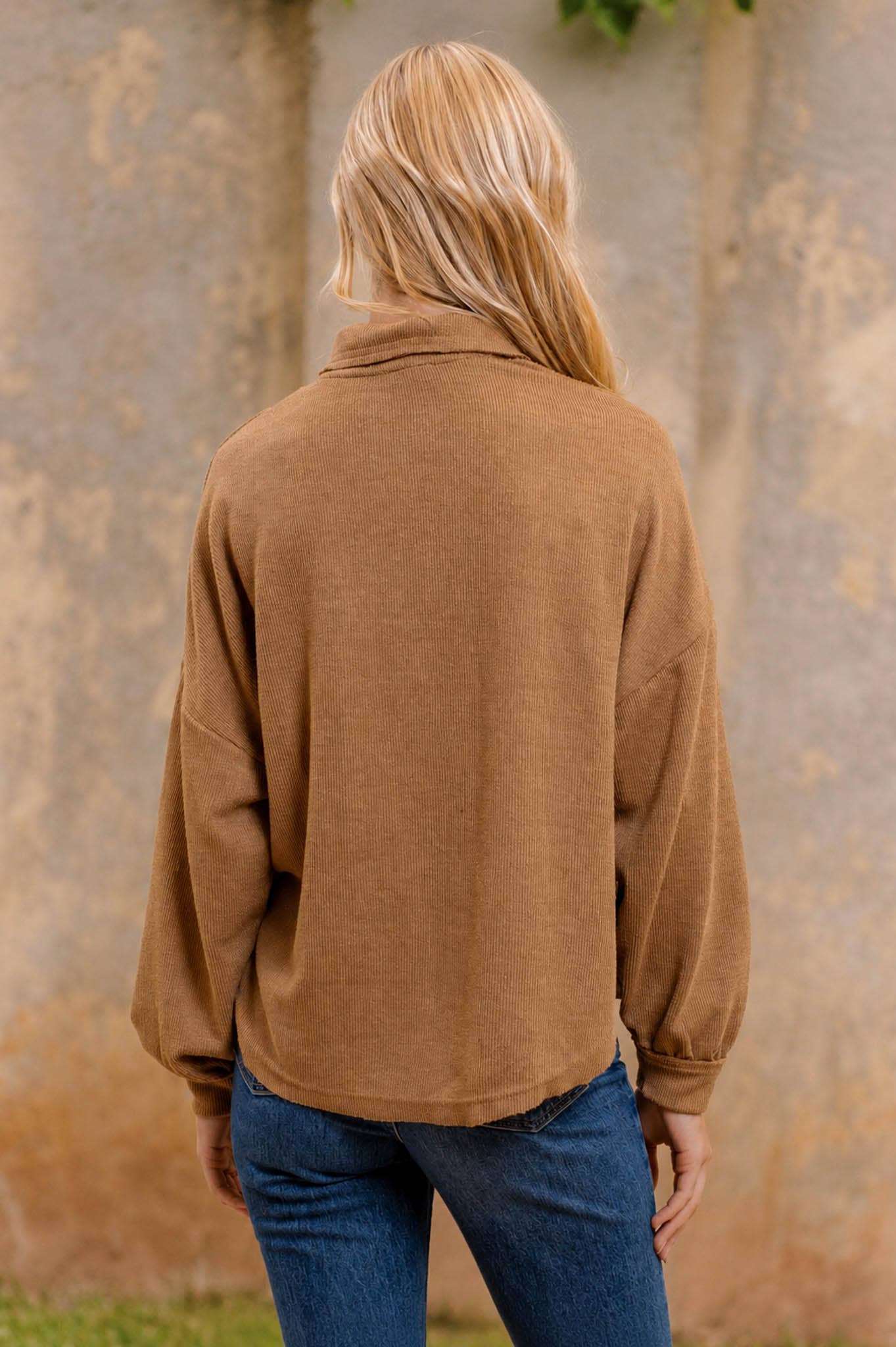 The Campus Club Pullover