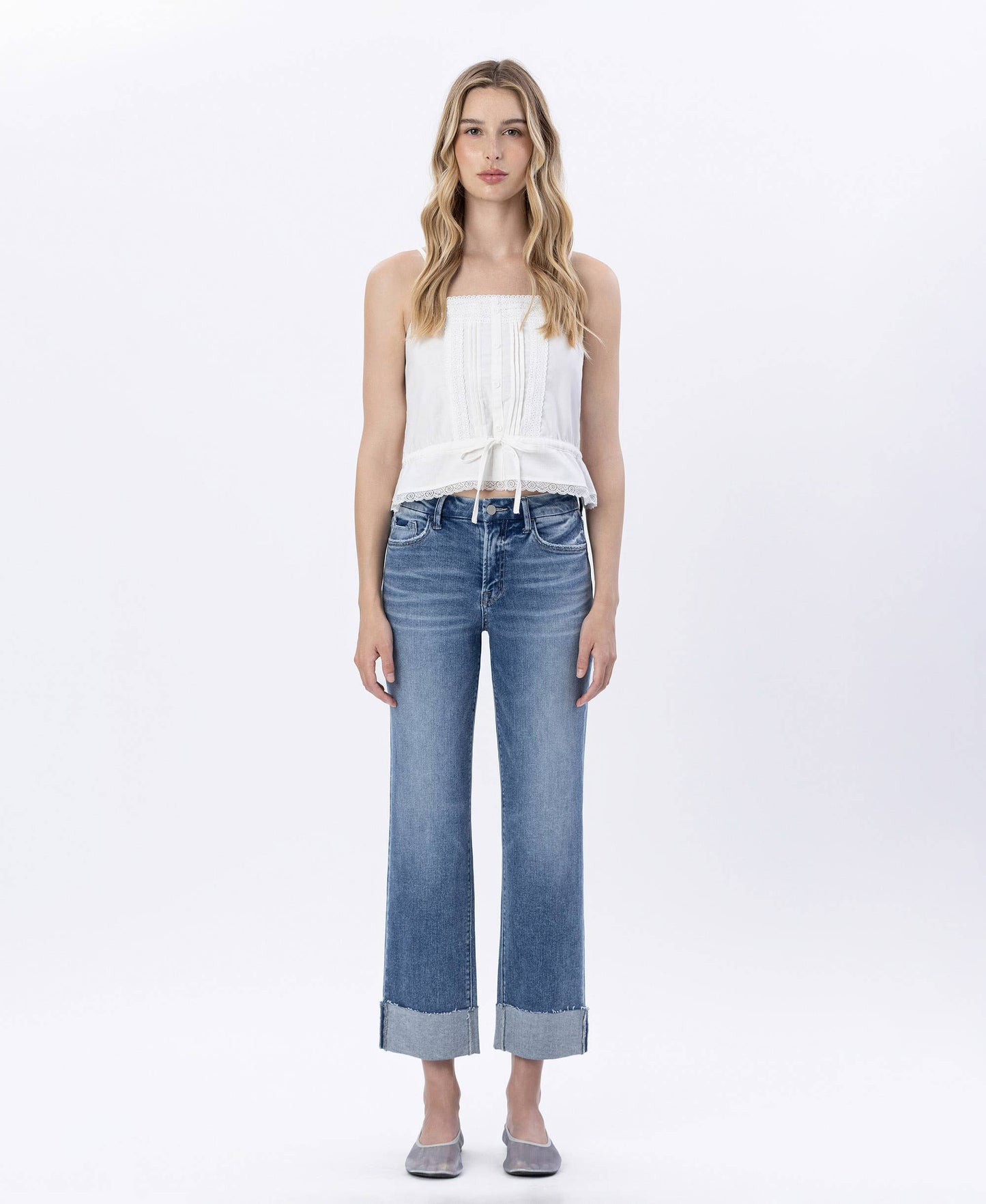 HIGH RISE SEAMLESS WAISTBAND CUFFED STRAIGHT JEANS