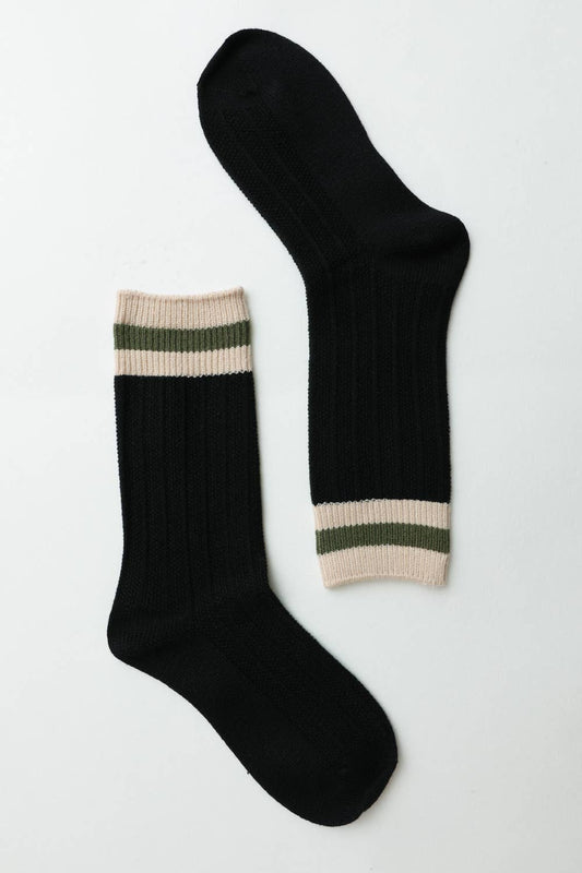 Black Cozy Retro Wool Crew Socks - Vintage Style