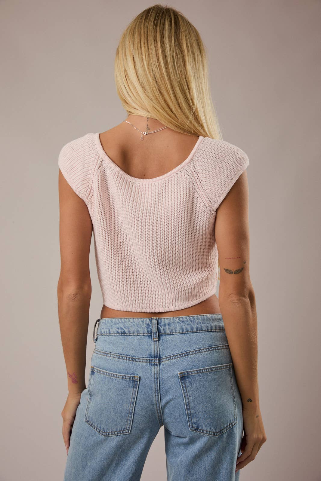 PAISLEY FRONT TIE SLEEVELESS SWEATER