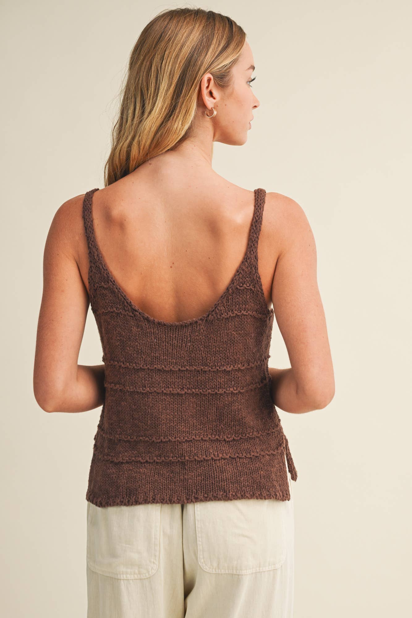 DUSTY WOOD FRONT BUTTON CLOSURE SWEATER TANK TOP